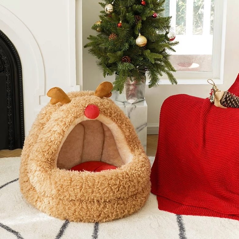 Elk Christmas Cat Bed - Arthur's Paws